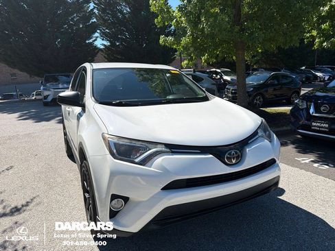 Used 2018 Toyota RAV4 LE w/ All Weather Liner Package AWD/4WD image 1