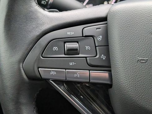 Used 2023 Cadillac XT6 Premium Luxury w/ Technology Package image 19