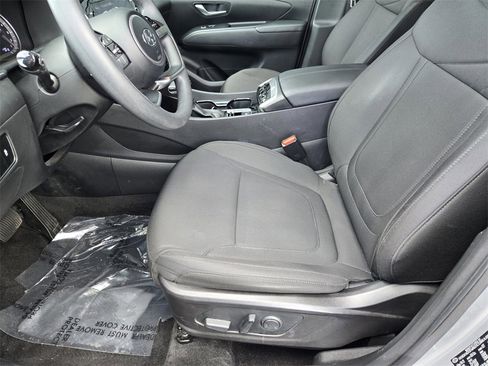 Used 2022 Hyundai Tucson SEL image 25