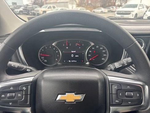 Used 2025 Chevrolet Blazer LT image 7