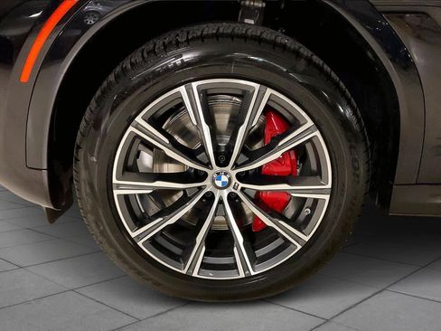 New 2026 BMW X6 xDrive40i w/ Climate Comfort Package image 11