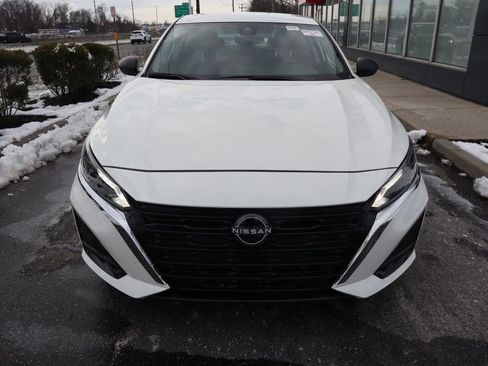 Certified 2025 Nissan Altima 2.5 S FWD image 4
