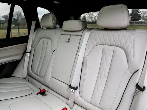 Certified 2025 BMW X5 M60i image 23