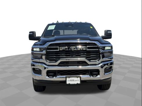 Used 2025 RAM 2500 Tradesman AWD/4WD image 2
