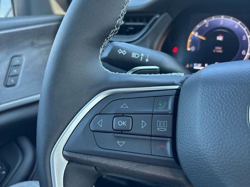 New 2026 Jeep Grand Cherokee L Limited image 12