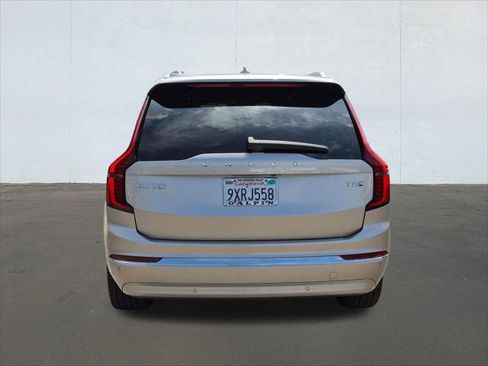 Used 2026 Volvo XC90 T8 Plus w/ Protection Package Premier AWD/4WD image 6