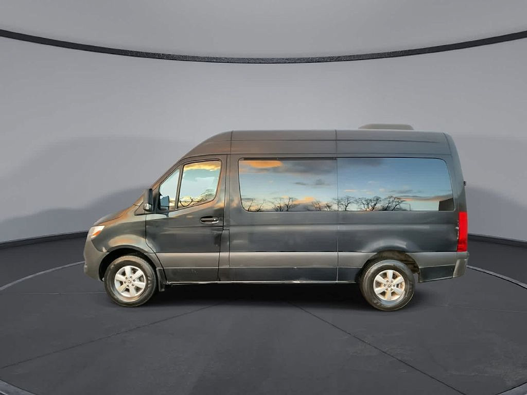 Used 2019 Mercedes-Benz Sprinter 2500 image 7
