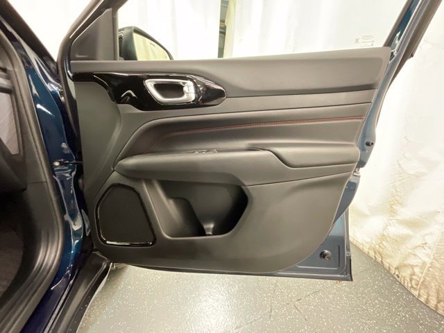 New 2026 Jeep Compass Trailhawk AWD/4WD image 22