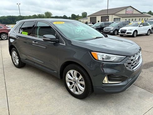 Used 2021 Ford Edge Titanium AWD/4WD image 3