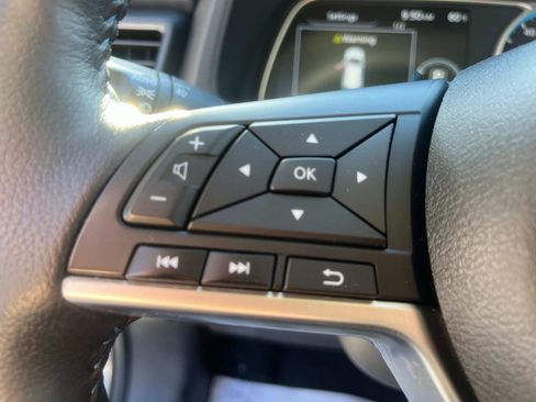 Certified 2024 Nissan Leaf SV Plus image 27