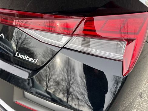 New 2026 Hyundai Elantra Limited image 12