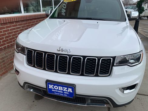 Used 2021 Jeep Grand Cherokee Limited image 5