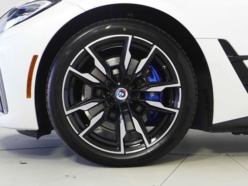 Certified 2023 BMW i4 M50 image 5