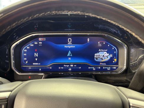 Used 2024 Chevrolet Silverado 2500 LT w/ Convenience Package image 19