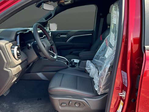 New 2026 Chevrolet Colorado Z71 w/ Technology Package AWD/4WD image 9