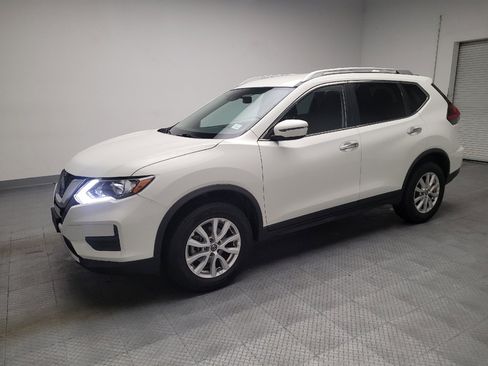 Used 2020 Nissan Rogue SV AWD/4WD image 2
