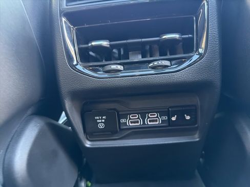 Used 2024 Jeep Grand Cherokee Overland w/ Trailer Tow Package image 27