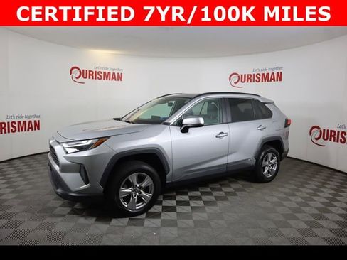 Used 2022 Toyota RAV4 XLE w/ Convenience Package image 5