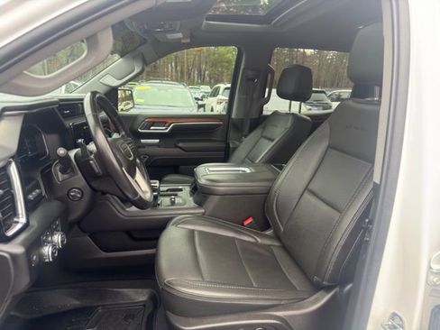 Used 2022 GMC Sierra 1500 Denali w/ Technology Package AWD/4WD image 22