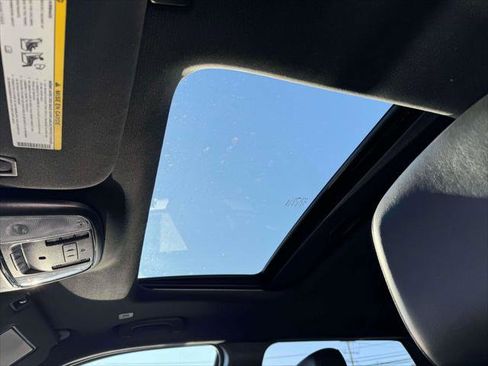 Used 2021 Dodge Durango R/T w/ Blacktop Package image 19