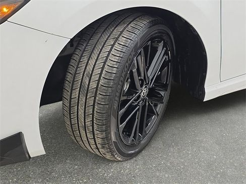 Certified 2025 Toyota Camry SE image 27