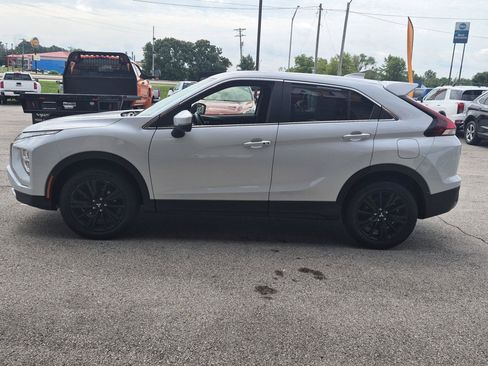 Used 2023 Mitsubishi Eclipse Cross SE AWD/4WD image 6