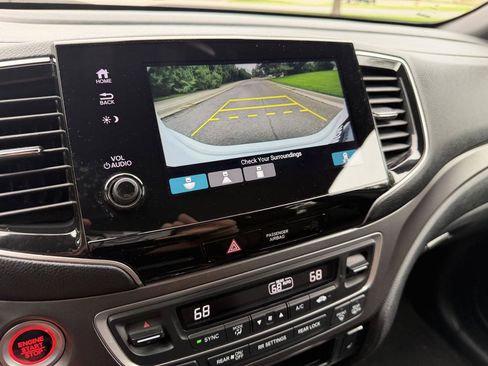 Used 2022 Honda Pilot Sport image 37