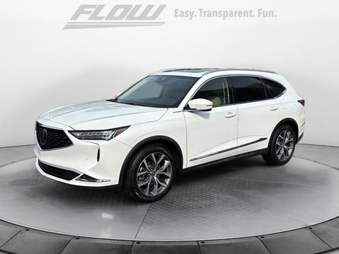Used 2022 Acura MDX FWD w/ Technology Package image 3