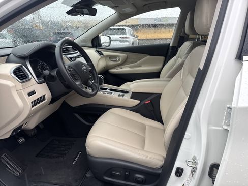 Used 2024 Nissan Murano SL image 12