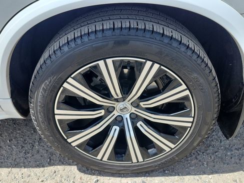 Used 2019 Volvo XC90 T6 Inscription w/ Advanced Package image 11