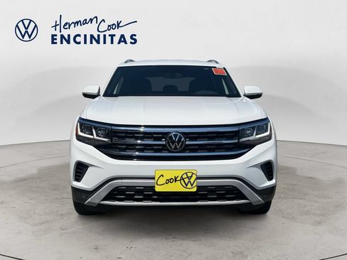 Certified 2023 Volkswagen Atlas Cross Sport SE w/ Black Wheel Package AWD/4WD image 8