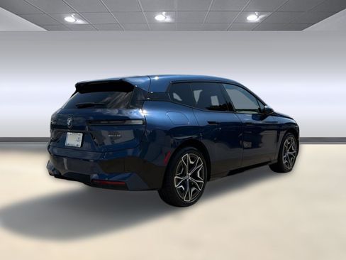 Certified 2024 BMW iX xDrive50 w/ Sport Package AWD/4WD image 7