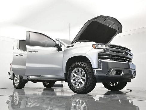 Used 2020 Chevrolet Silverado 1500 LTZ AWD/4WD image 50