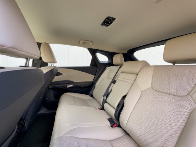 Used 2024 Lexus RX 350 FWD w/ Technology Package image 27