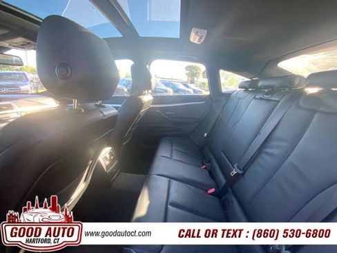 Used 2018 BMW 330i Gran Turismo xDrive AWD/4WD image 11