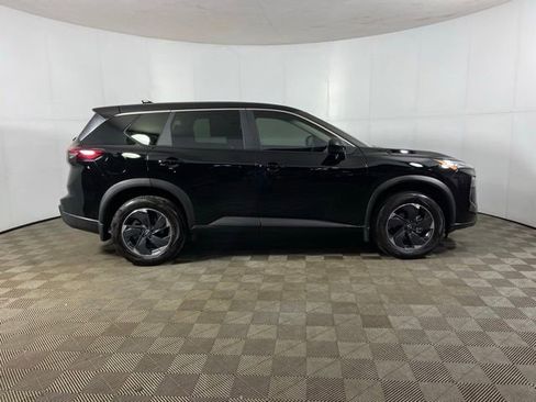 Used 2026 Nissan Rogue SV AWD/4WD image 5