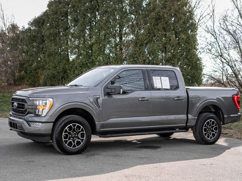 Used 2023 Ford F150 XLT w/ Equipment Group 302A High image 9