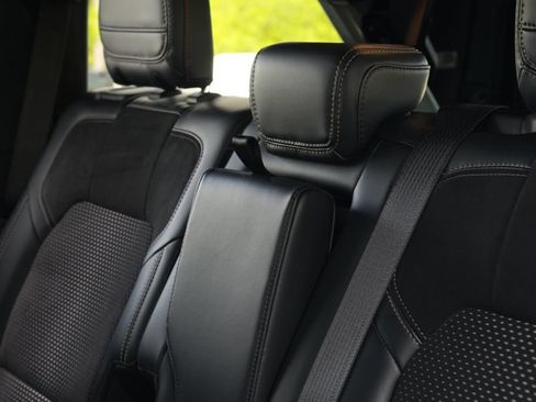 Used 2023 Ford Bronco Raptor AWD/4WD image 40