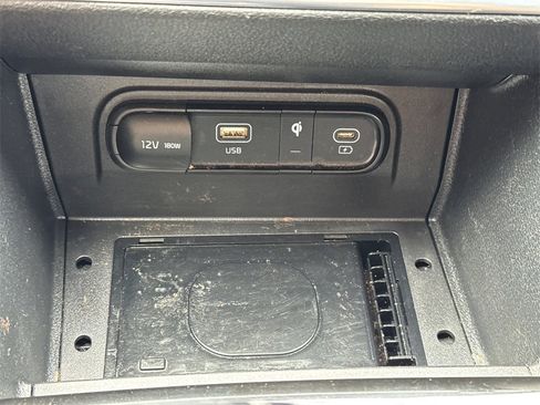 Used 2023 Kia Sportage SX image 24