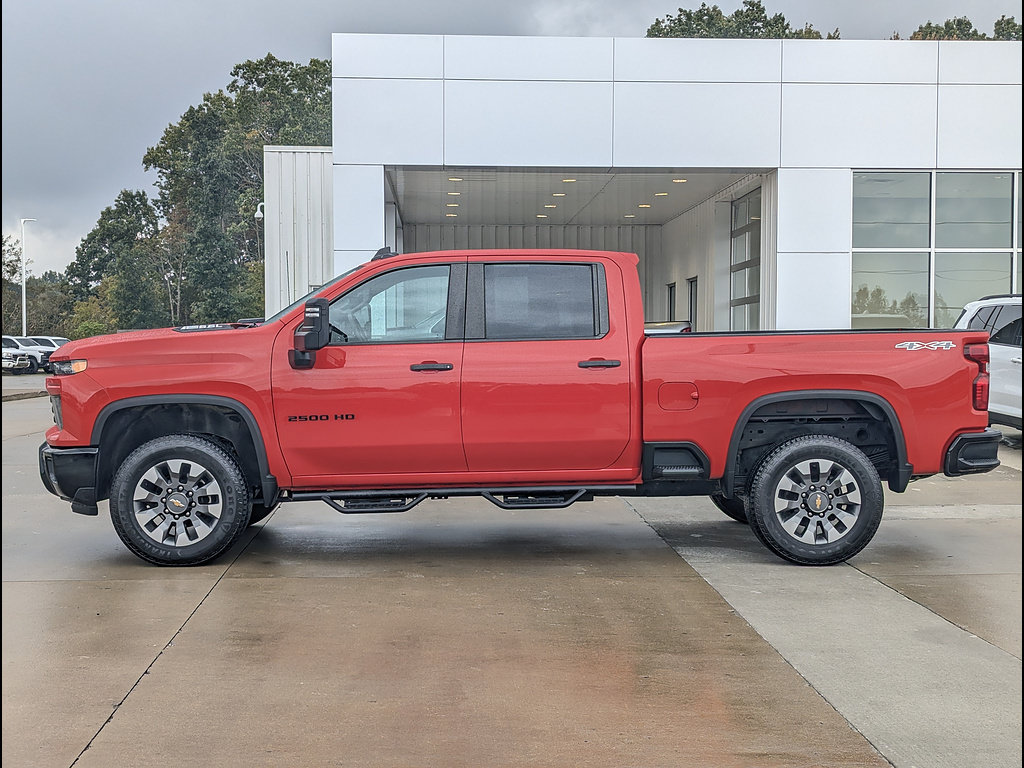 Used 2024 Chevrolet Silverado 2500 Custom w/ Custom Value Package AWD/4WD image 9