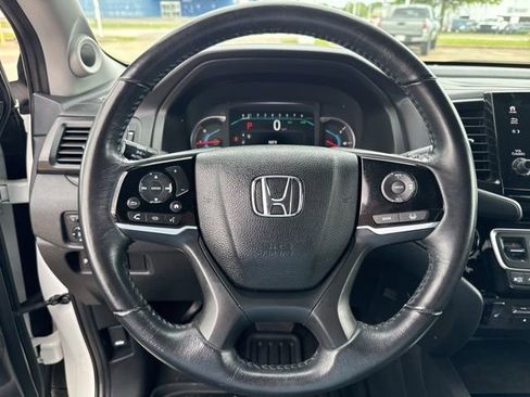 Used 2020 Honda Pilot Touring image 12