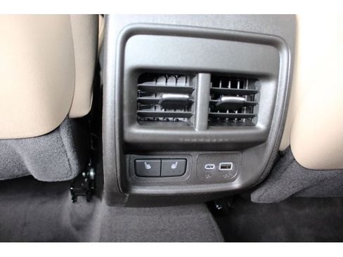 New 2024 Cadillac XT4 Luxury w/ Cold Weather Package image 18