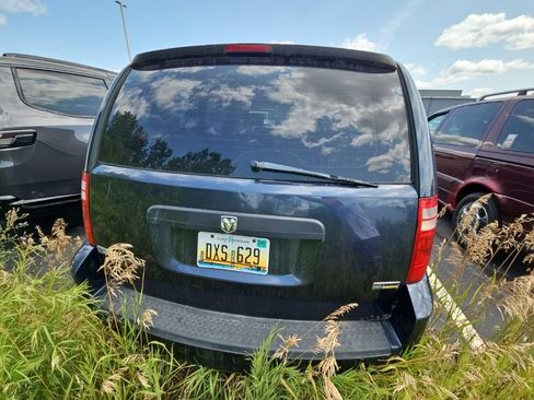 Used 2008 Dodge Grand Caravan SE FWD image 8