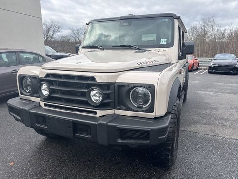 Used 2025 INEOS Grenadier Limited image 5