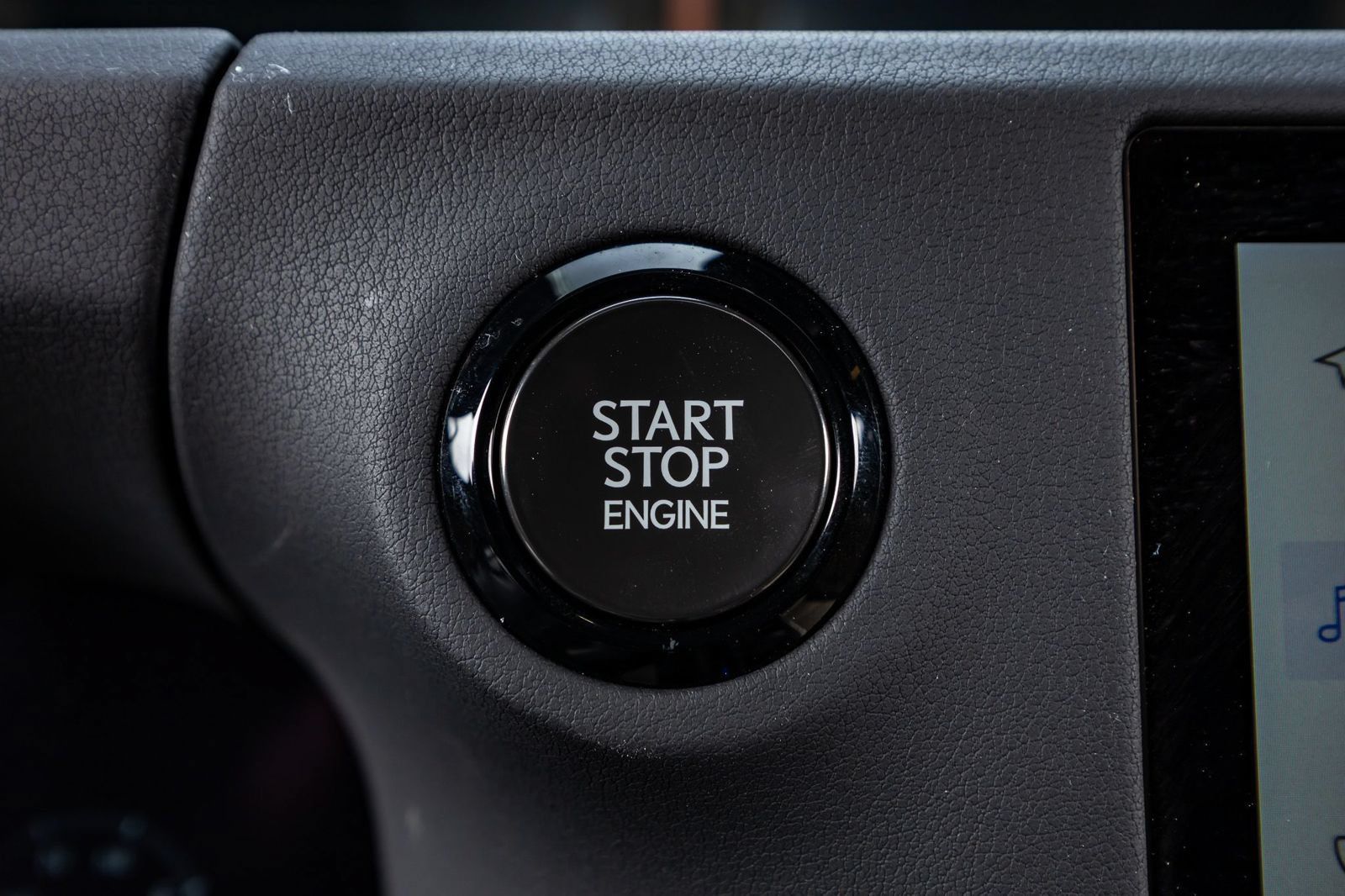 Used 2024 Lexus GX 550 AWD/4WD image 23