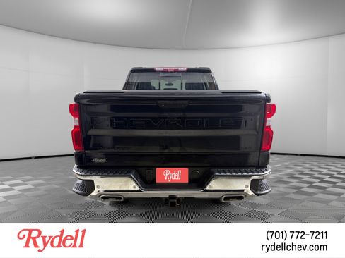 Used 2022 Chevrolet Silverado 1500 LTZ w/ LTZ Premium Package image 4