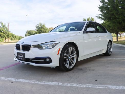 Used 2016 BMW 328i Sedan RWD image 3