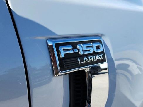 Used 2021 Ford F150 Lariat w/ Equipment Group 502A High image 9