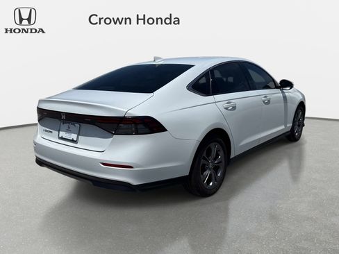 Used 2024 Honda Accord EX image 4
