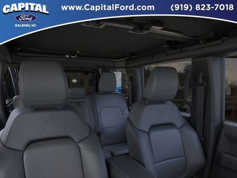 New 2025 Ford Bronco Outer Banks w/ Sasquatch Package image 12